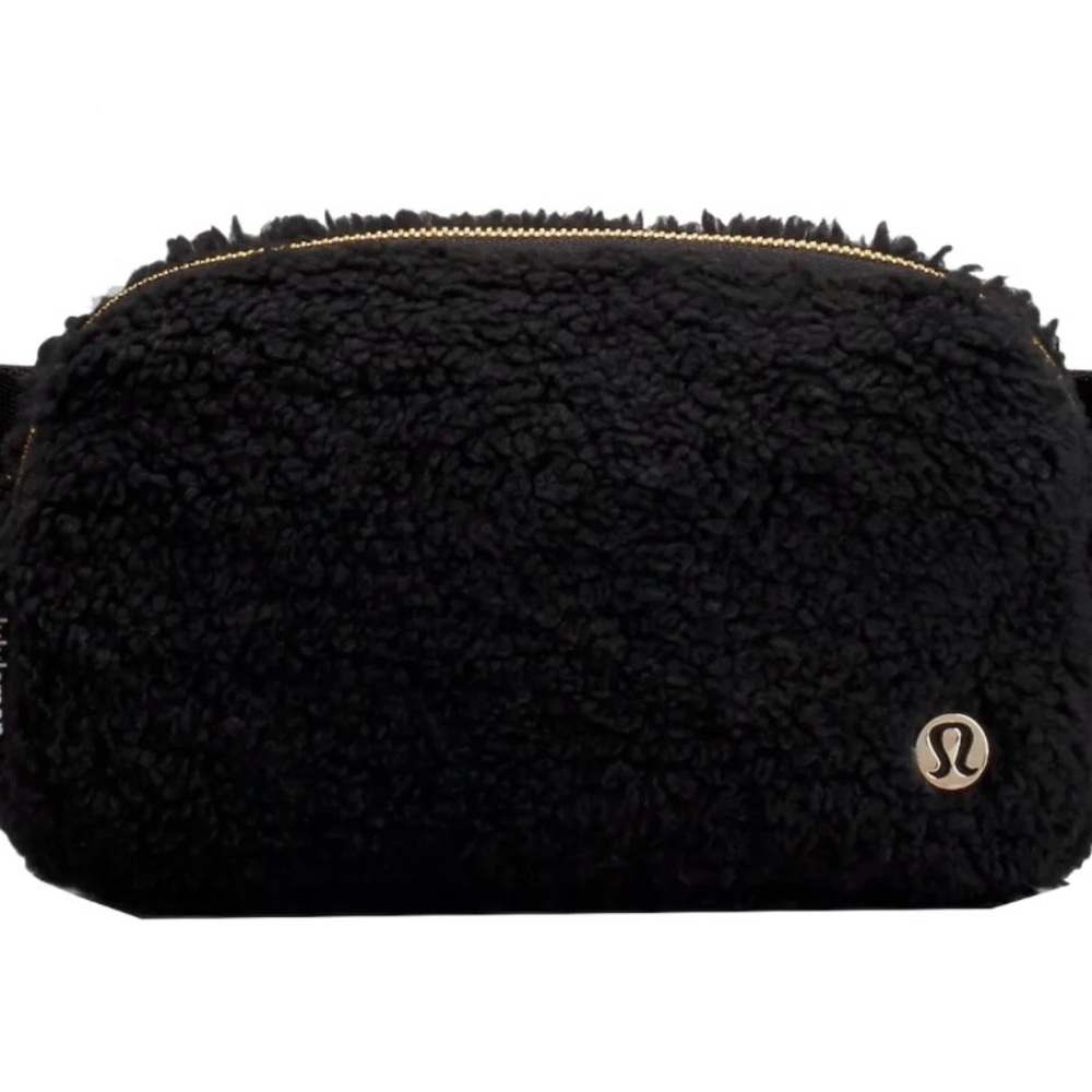 Lululemon Black Belt Bag
